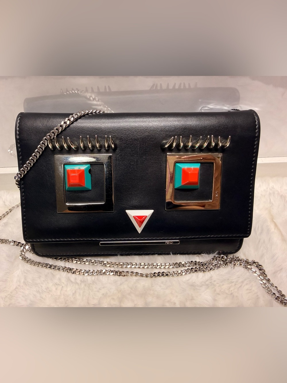 FENDI-8M0346 SL6 178 0189-Black Leather Hypnoteyes Bag